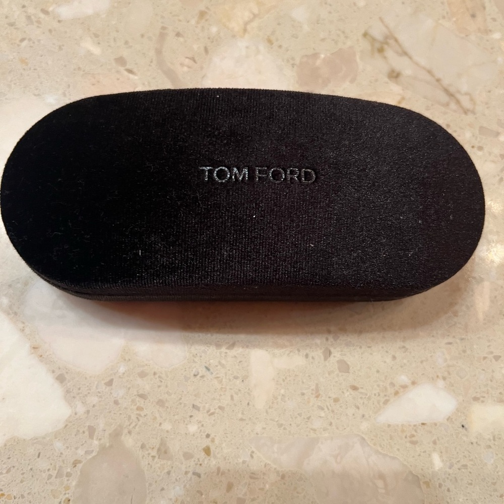 Tom Ford Black Eyeglass Case 
Style # TF5542-BLACK